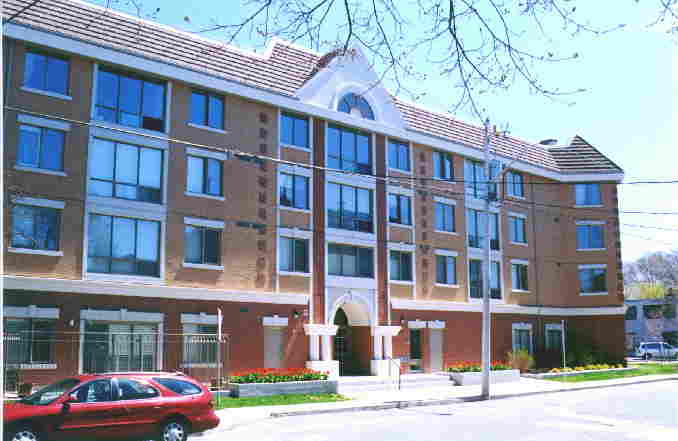 photo of Leaside condo